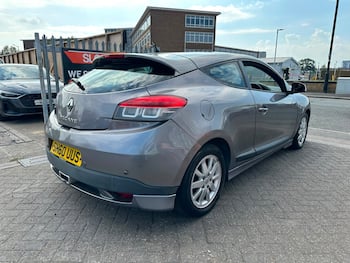 Used Renault Megane 2010 for sale - 79637891: Photo