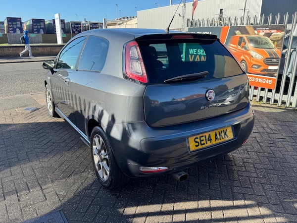 Used Fiat Punto 2014 for sale - 76181461: Photo 3