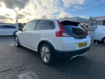 Used Volvo C30 2009 for sale - 77223368: Photo