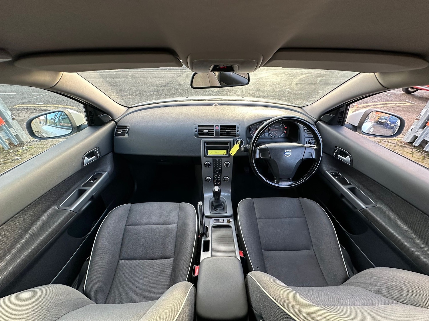 Used Volvo C30 2009 for sale - 77223368: Photo 7