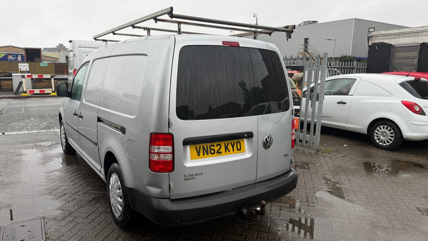 Used Volkswagen Caddy Maxi 2012 for sale - 77337033: Photo 3