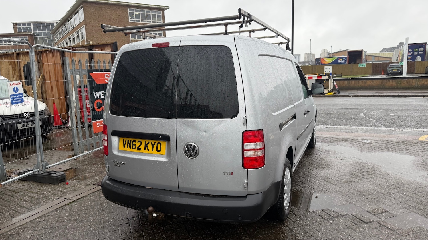Used Volkswagen Caddy Maxi 2012 for sale - 77337033: Photo 4