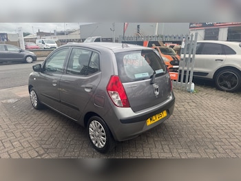 Used Hyundai i10 2011 for sale - 75773715: Photo
