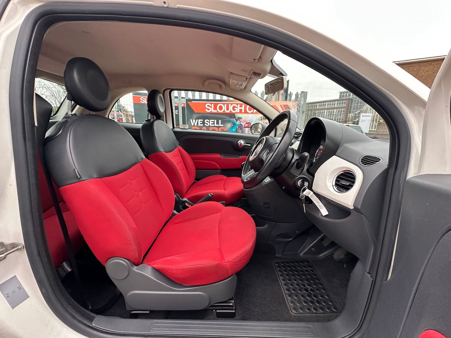Used Fiat 500 2010 for sale - 77592407: Photo 6