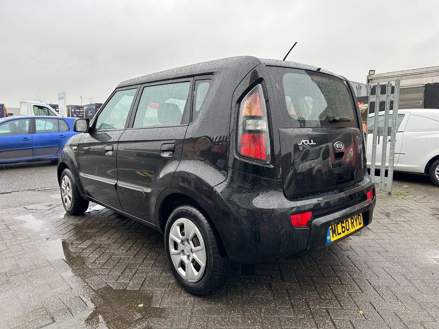 Used Kia Soul 2010 for sale - 77420491: Photo 3