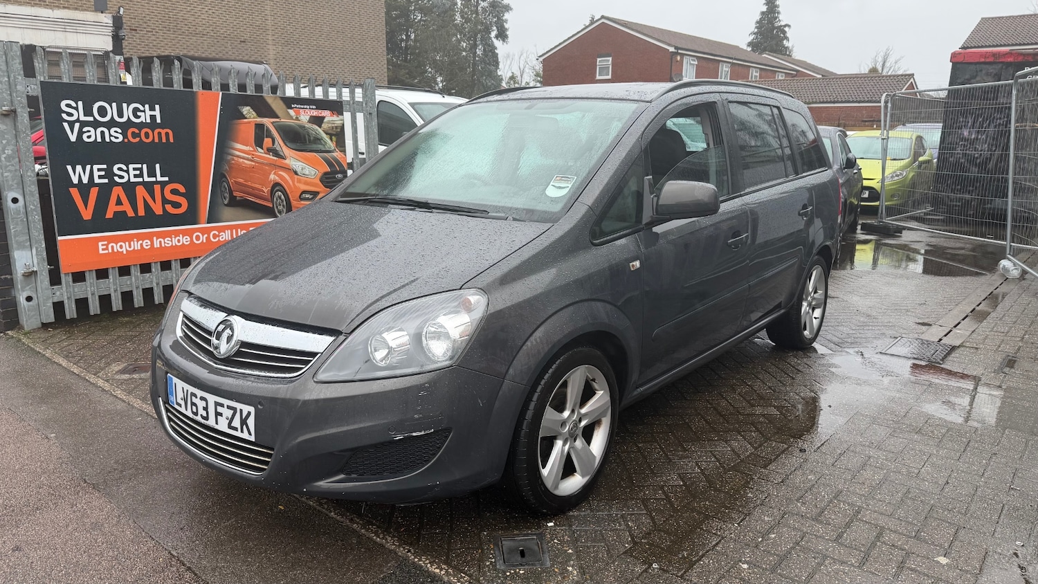 Used Vauxhall Zafira 2013 for sale - 77271102: Photo 2