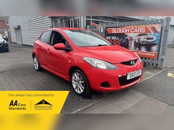 Used Mazda Mazda2 2013 for sale - 75761048: Photo