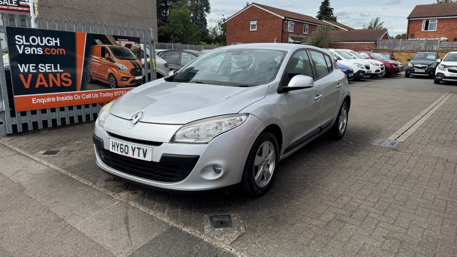 Renault Megane 2010 (60) - 1.6 16V 110 Dynamique TomTom 5dr - Image 2