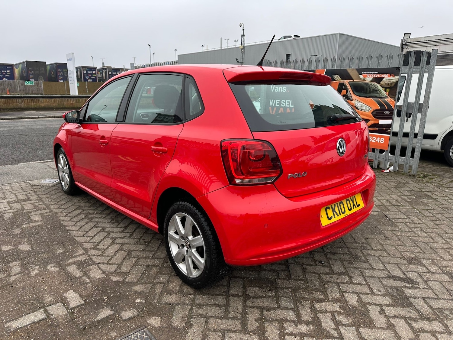 Used Volkswagen Polo 2010 for sale - 77790405: Photo 3