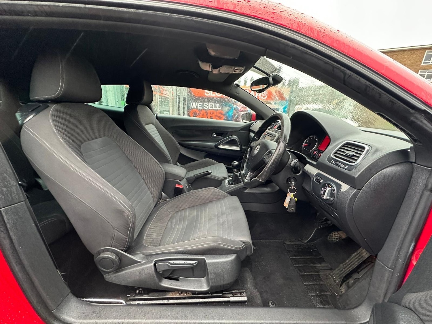 Used Volkswagen Scirocco 2009 for sale - 76984245: Photo 6