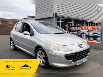 2006 (06) - 1.6 SE 5dr Auto