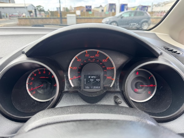Used Honda Jazz 2011 for sale - 75497301: Photo 8