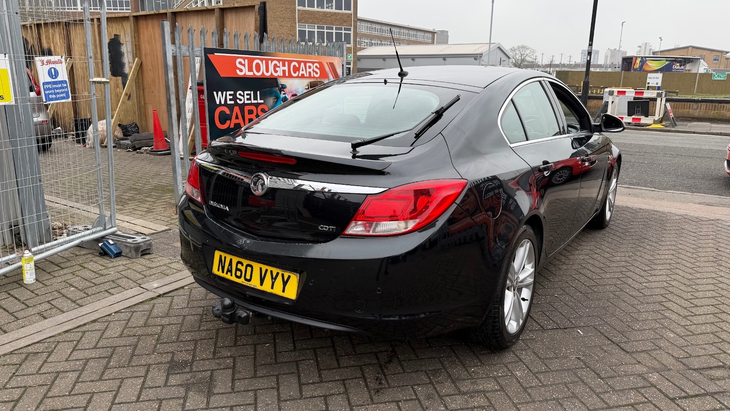 Used Vauxhall Insignia 2010 for sale - 77323888: Photo 4