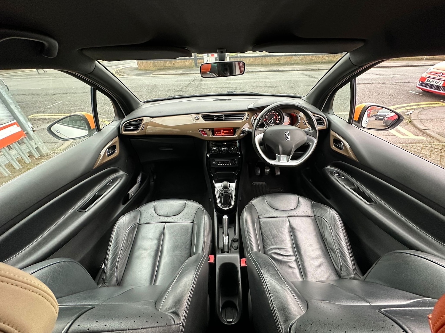 Used Citroen DS3 2011 for sale - 77136910: Photo 6