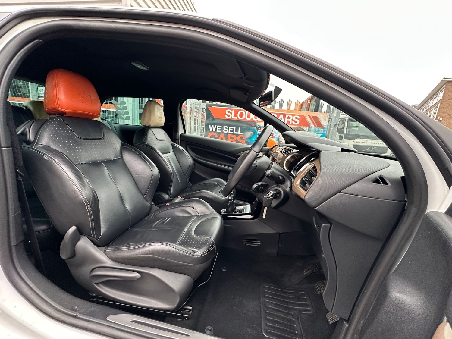 Used Citroen DS3 2011 for sale - 77136910: Photo 7