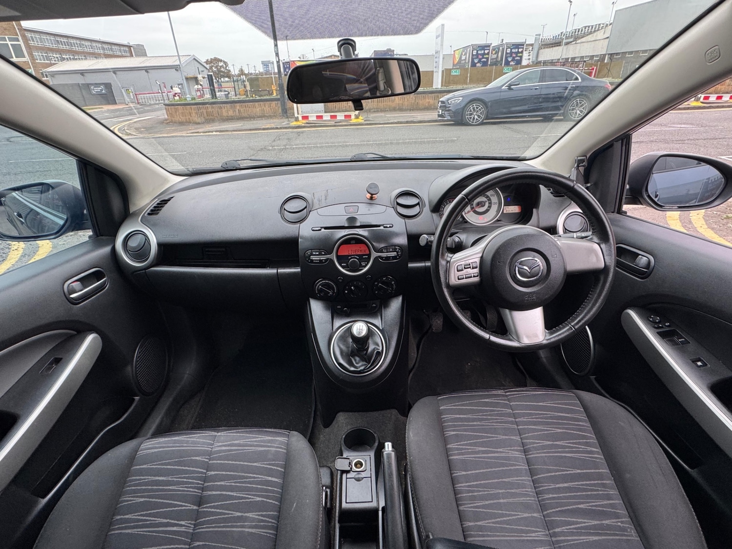 Used Mazda Mazda2 2010 for sale - 76251763: Photo 7