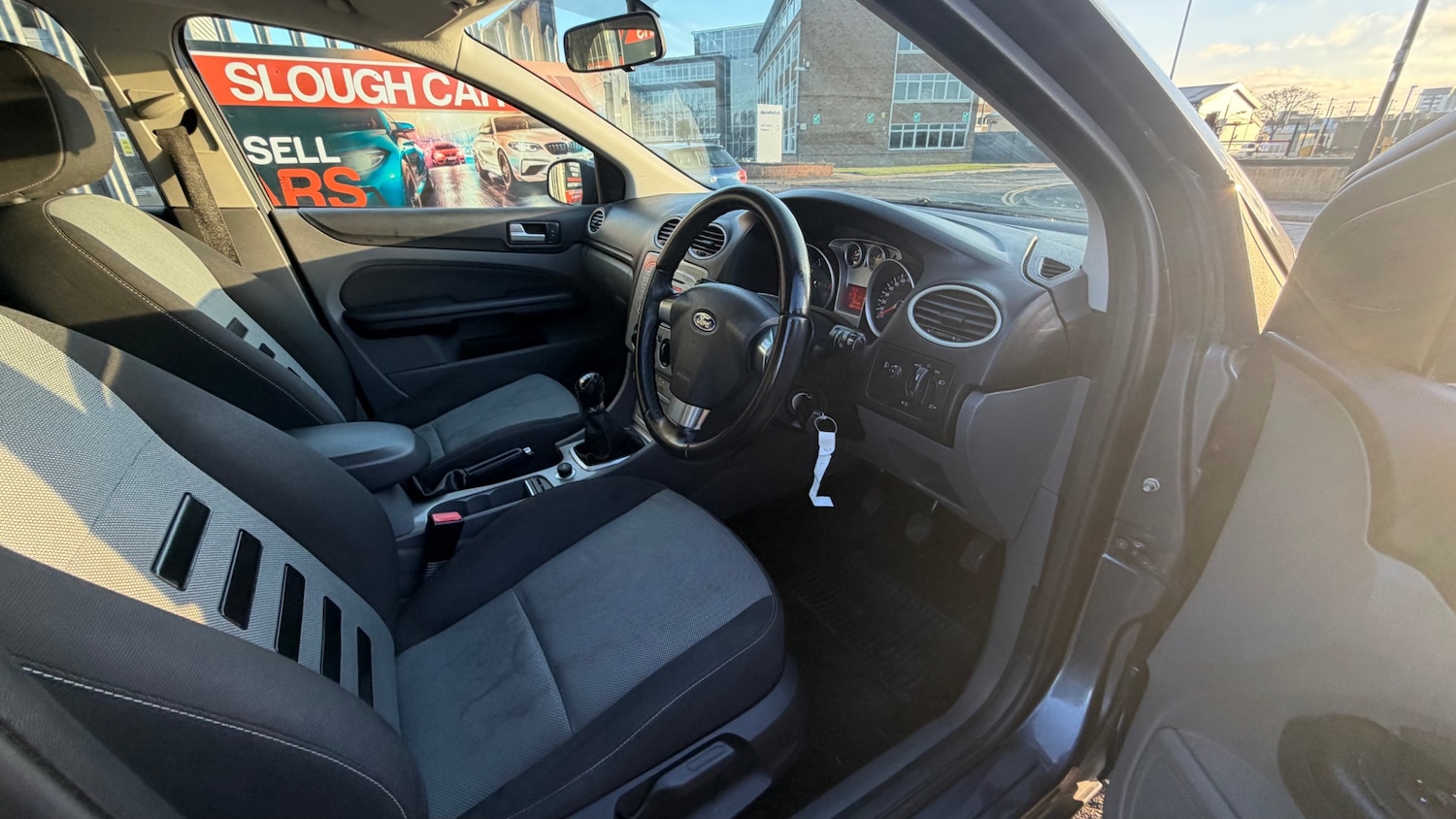 Used Ford Focus 2009 for sale - 77164264: Photo 6