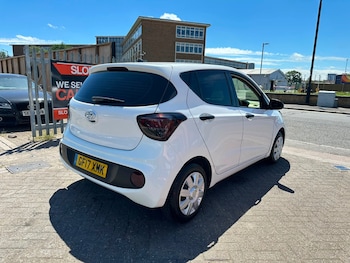 Used Hyundai i10 2017 for sale - 78926819: Photo