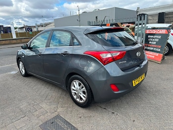 Used Hyundai i30 2015 for sale - 79430344: Photo