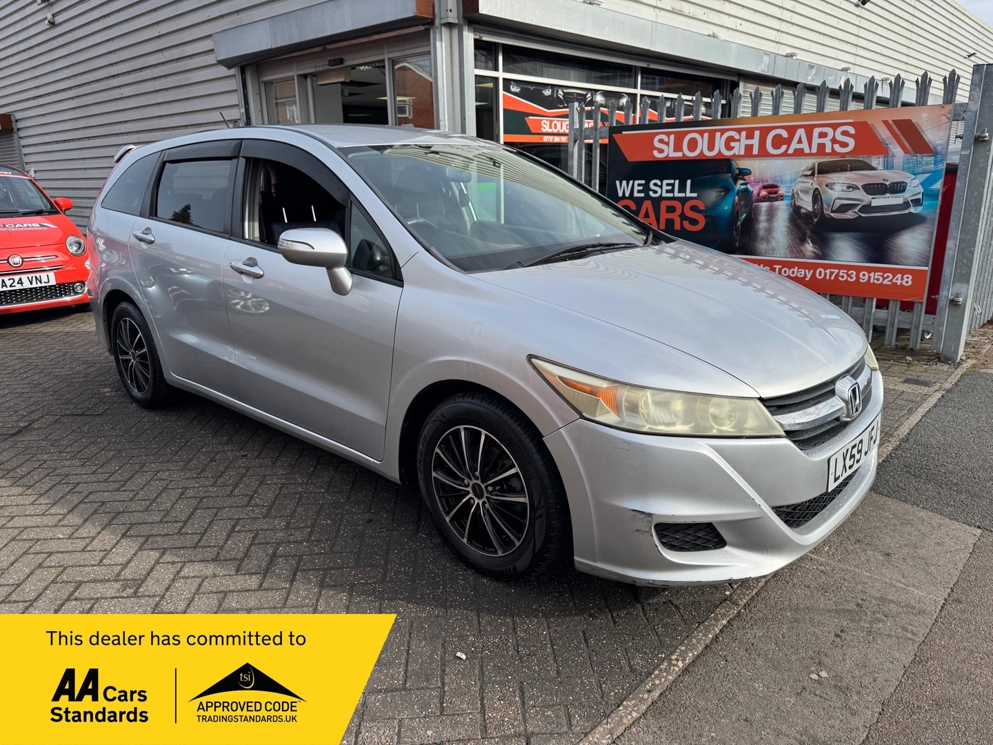 Used Honda Stream 2020 for sale - 76418424: Photo 1