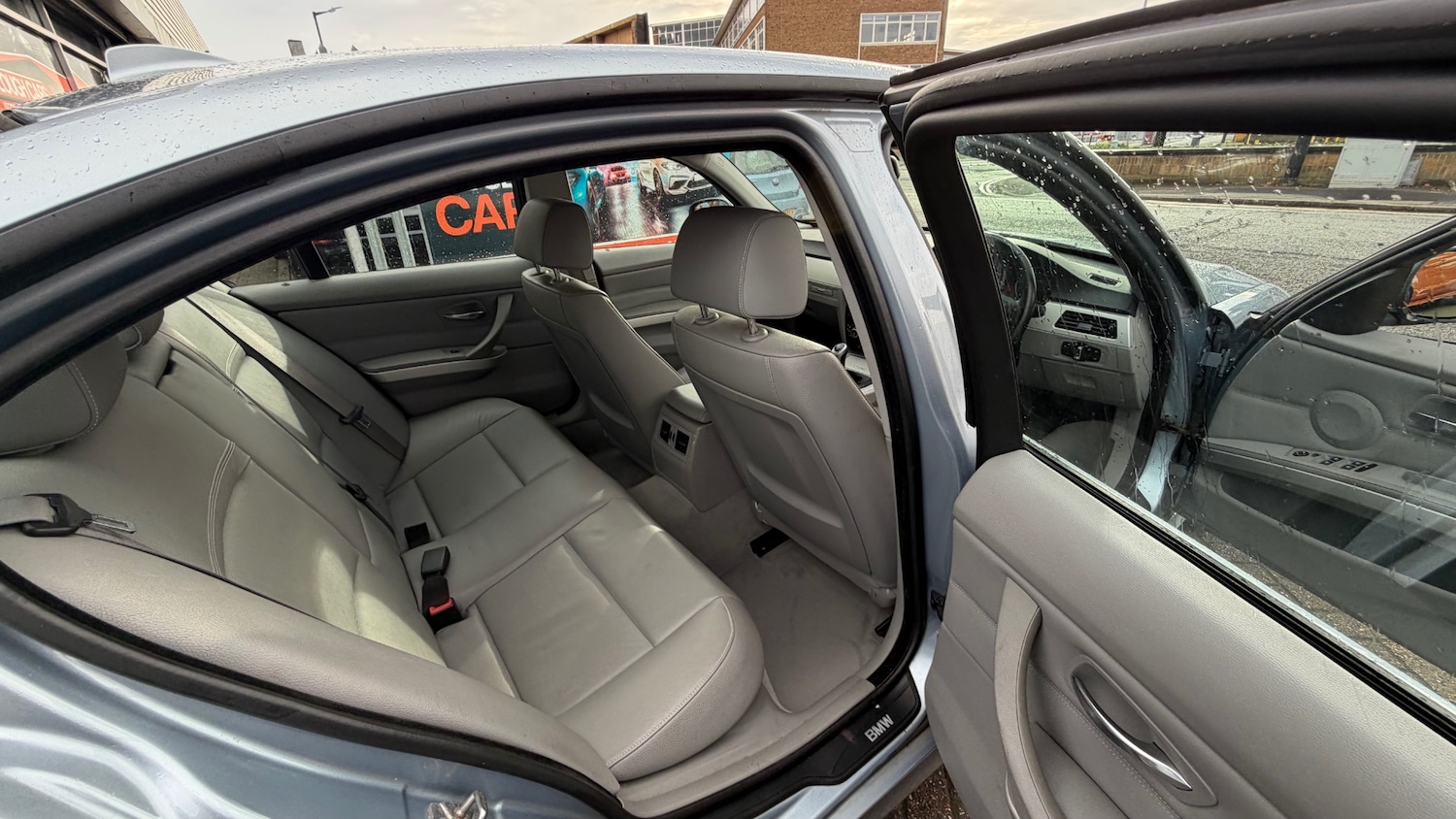 Used BMW 3 Series 2009 for sale - 76560124: Photo 5