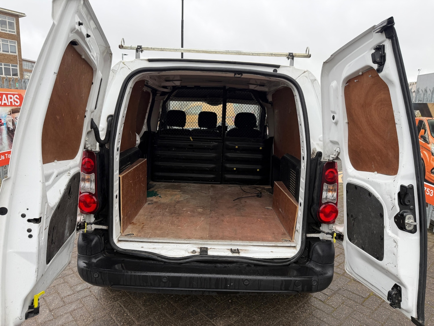 Used Peugeot Partner 2017 for sale - 78054401: Photo 7