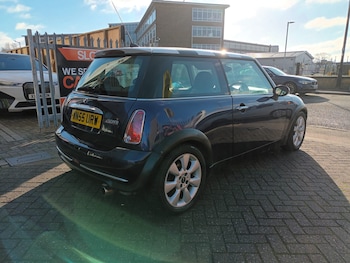 Used MINI Hatch 2005 for sale - 76693467: Photo