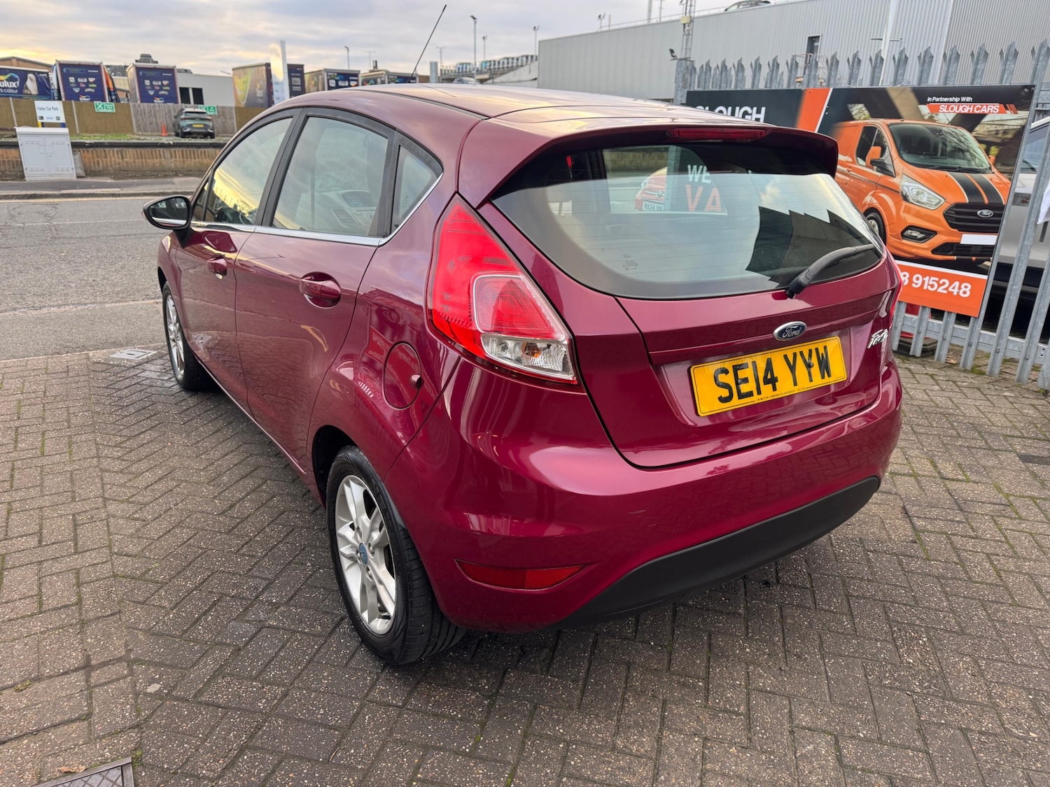 Used Ford Fiesta 2014 for sale - 76615704: Photo 3