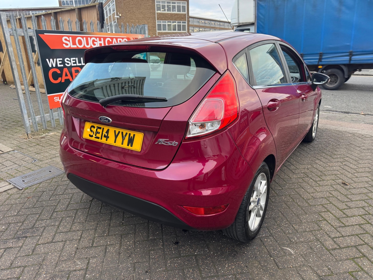 Used Ford Fiesta 2014 for sale - 76615704: Photo 4