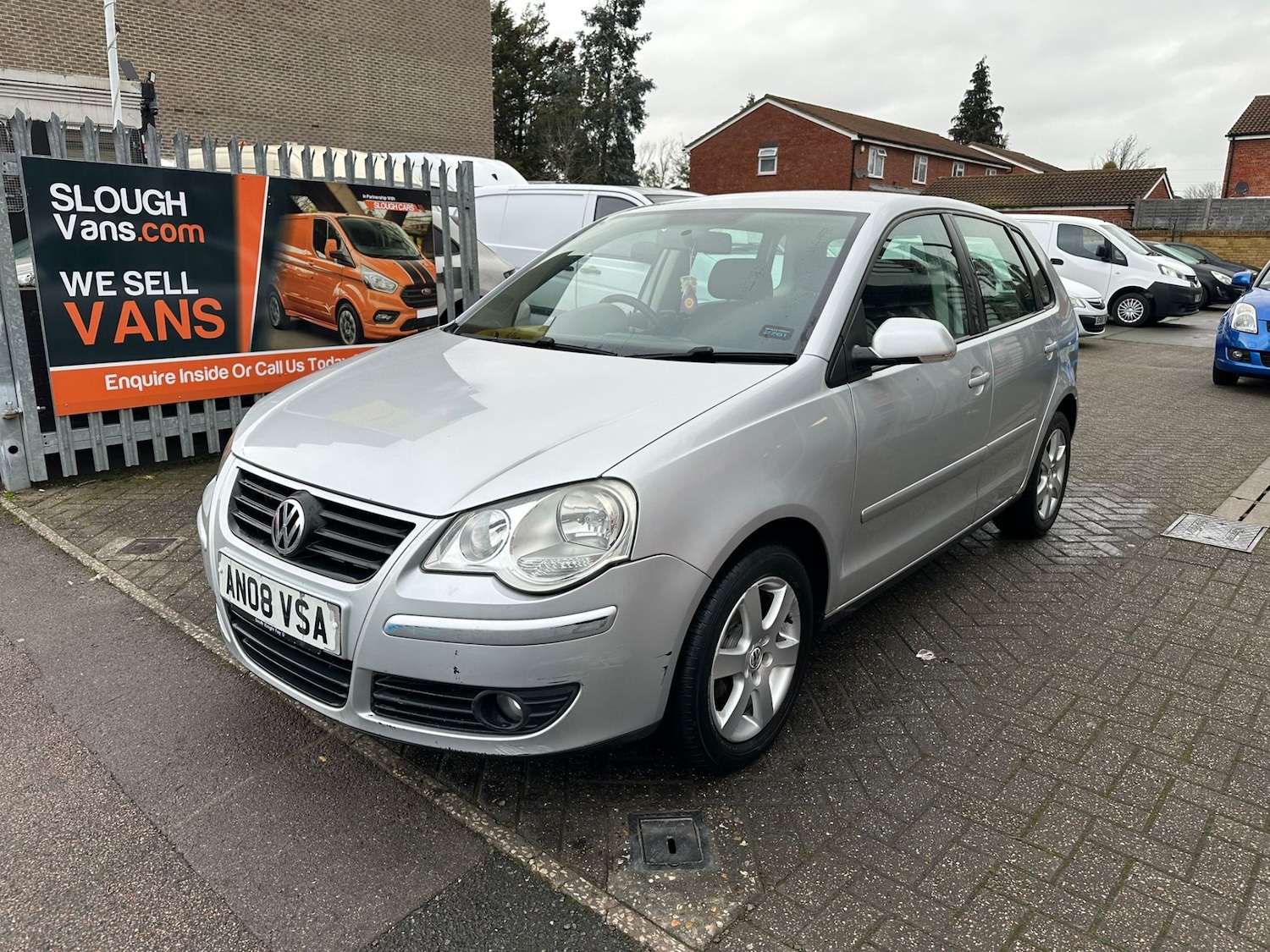 Used Volkswagen Polo 2008 for sale - 76918757: Photo 2