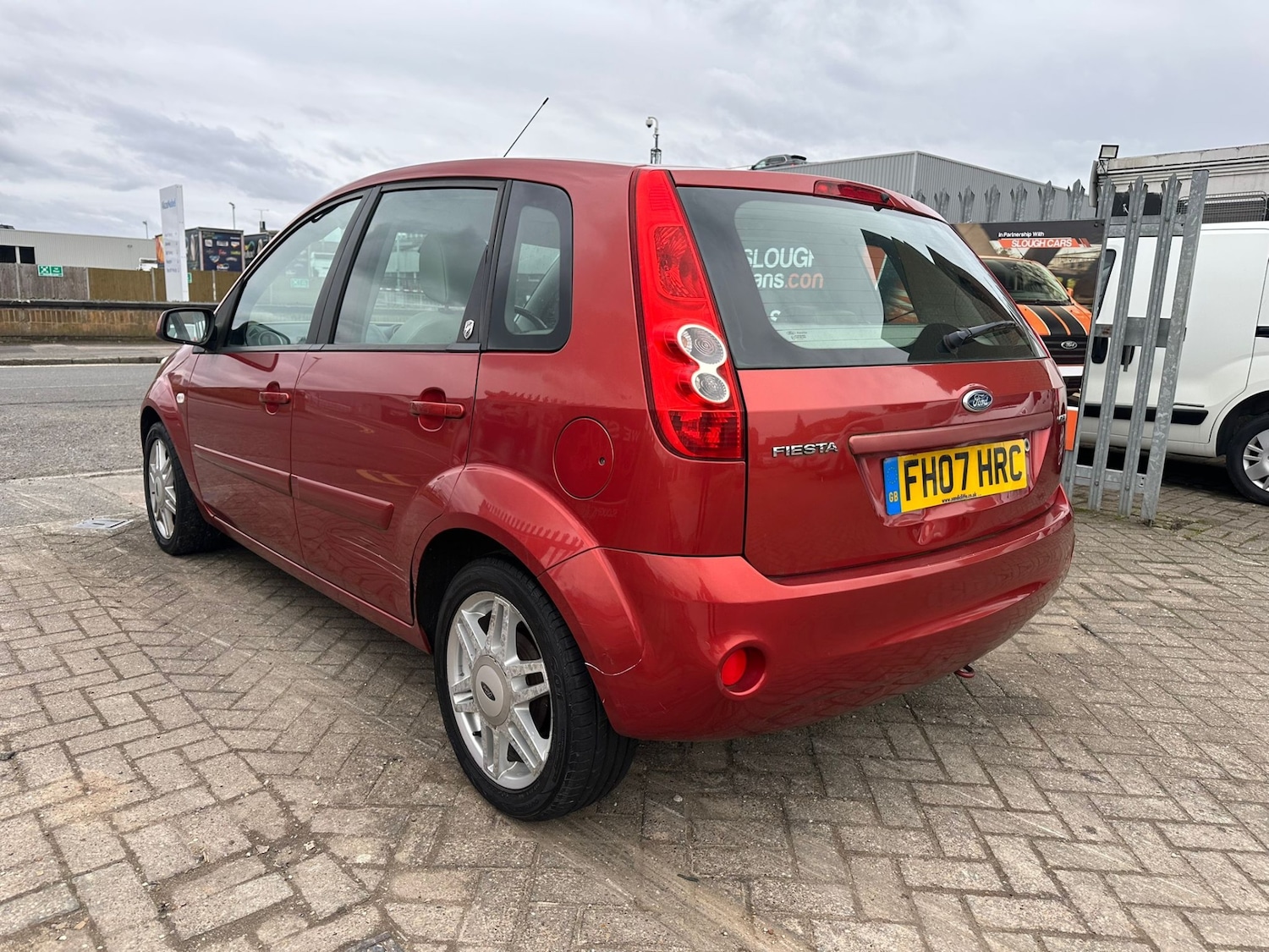 Used Ford Fiesta 2007 for sale - 77640340: Photo 3