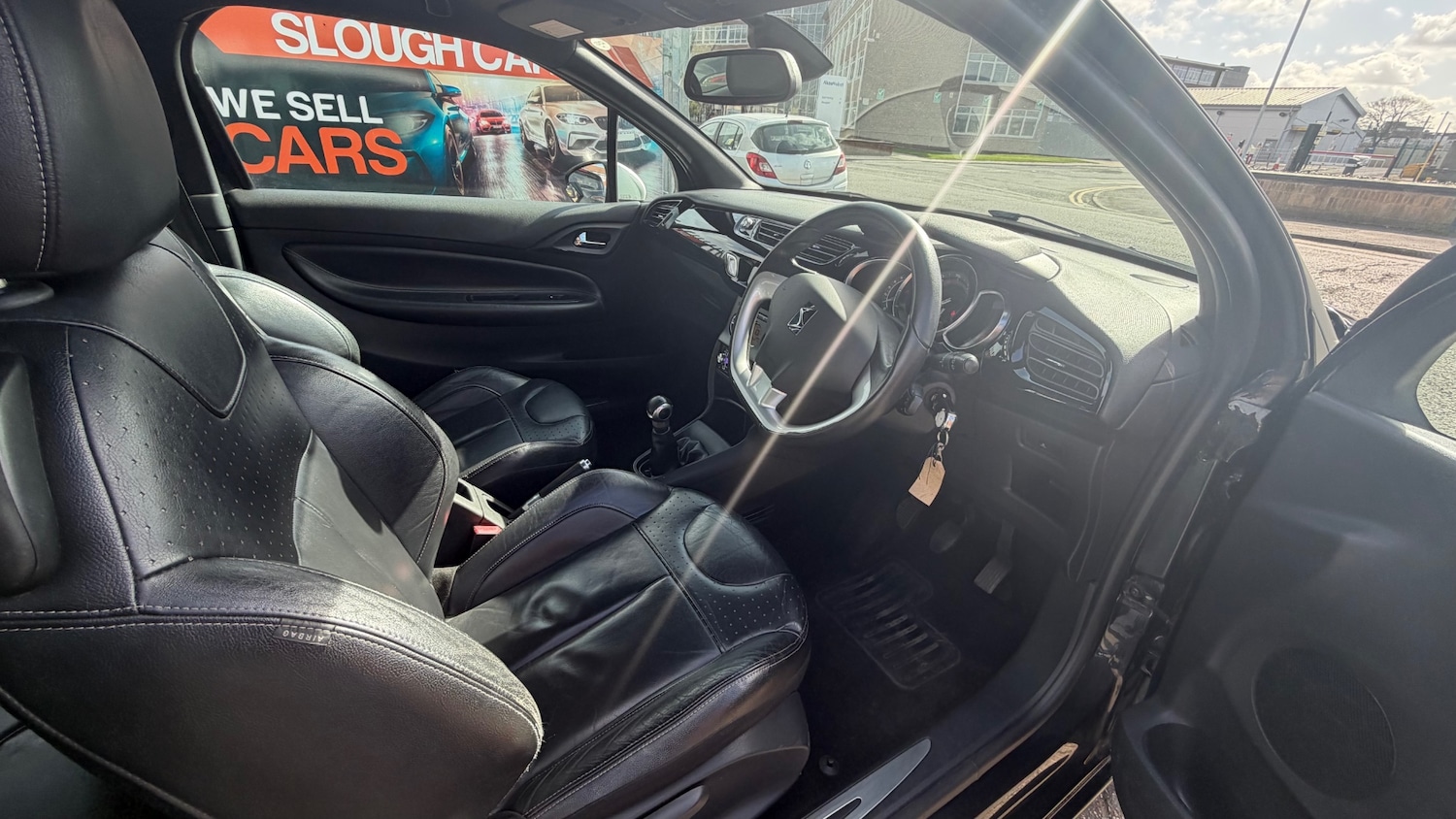 Used Citroen DS3 2010 for sale - 77896105: Photo 6