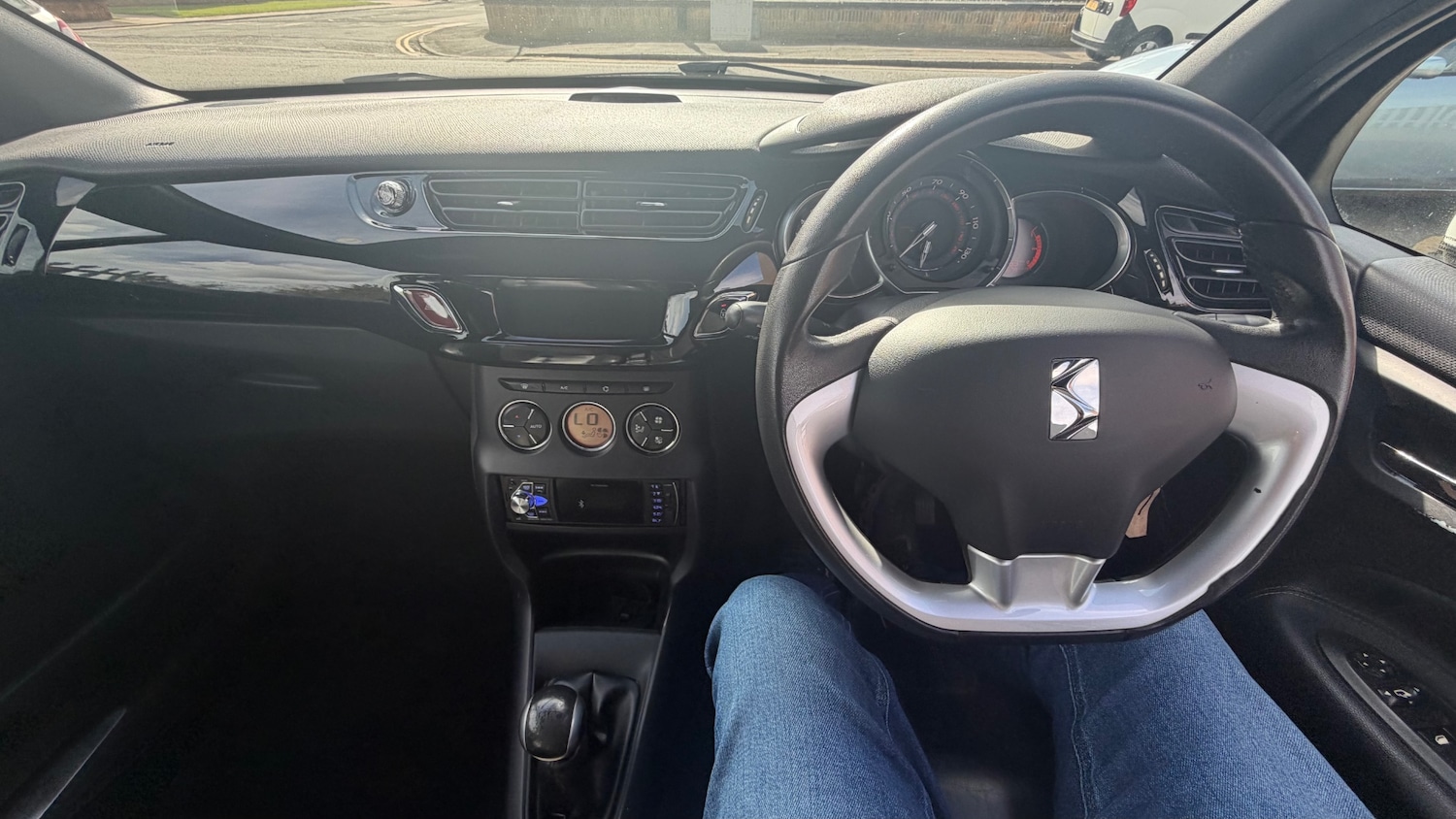 Used Citroen DS3 2010 for sale - 77896105: Photo 7