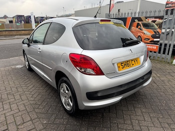 Used Peugeot 207 2011 for sale - 76504633: Photo