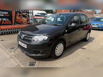 Used Dacia Sandero 2016 for sale - 78522166: Photo