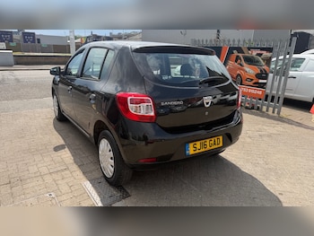 Used Dacia Sandero 2016 for sale - 78522166: Photo