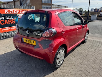 Used Toyota AYGO 2011 for sale - 79623278: Photo