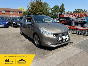Used Peugeot 208 2013 for sale - 79011014: Photo