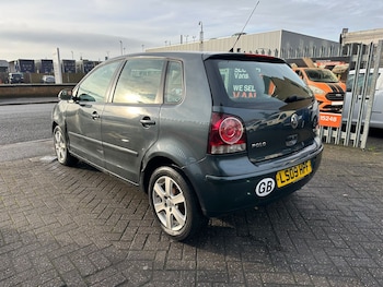 Used Volkswagen Polo 2009 for sale - 77031253: Photo