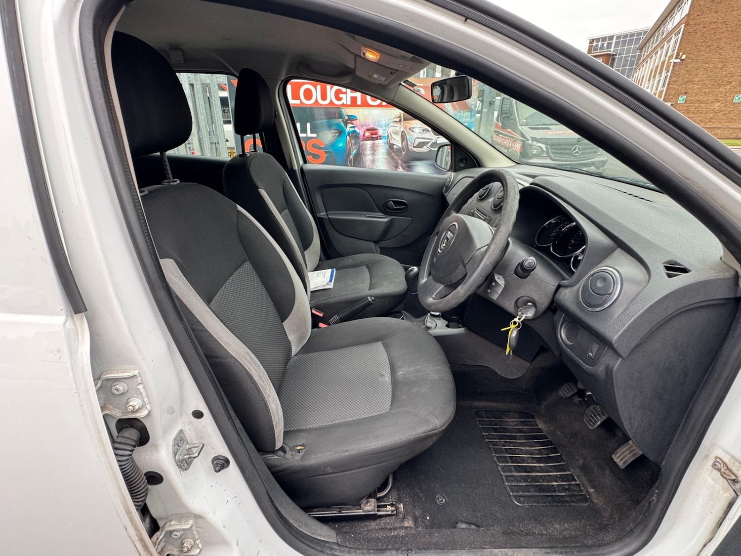 Used Dacia Logan MCV 2014 for sale - 76076062: Photo 6