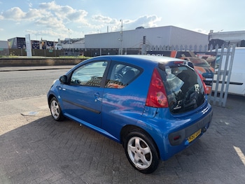 Used Peugeot 107 2010 for sale - 78332890: Photo