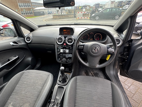 Used Vauxhall Corsa 2014 for sale - 76275203: Photo 7