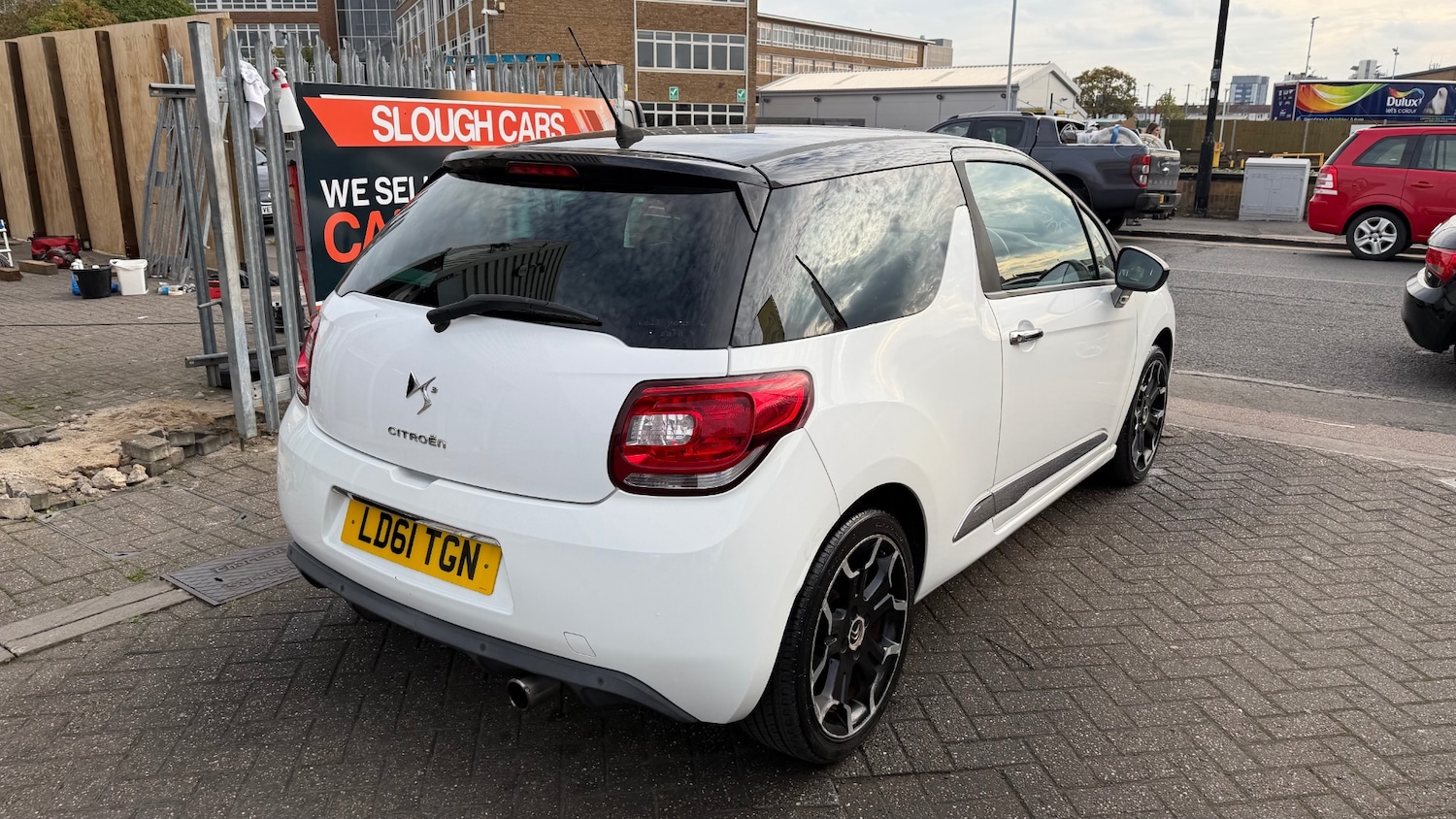 Used Citroen DS3 2011 for sale - 76134150: Photo 4
