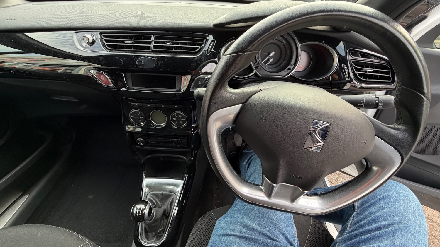 Used Citroen DS3 2011 for sale - 76134150: Photo 7