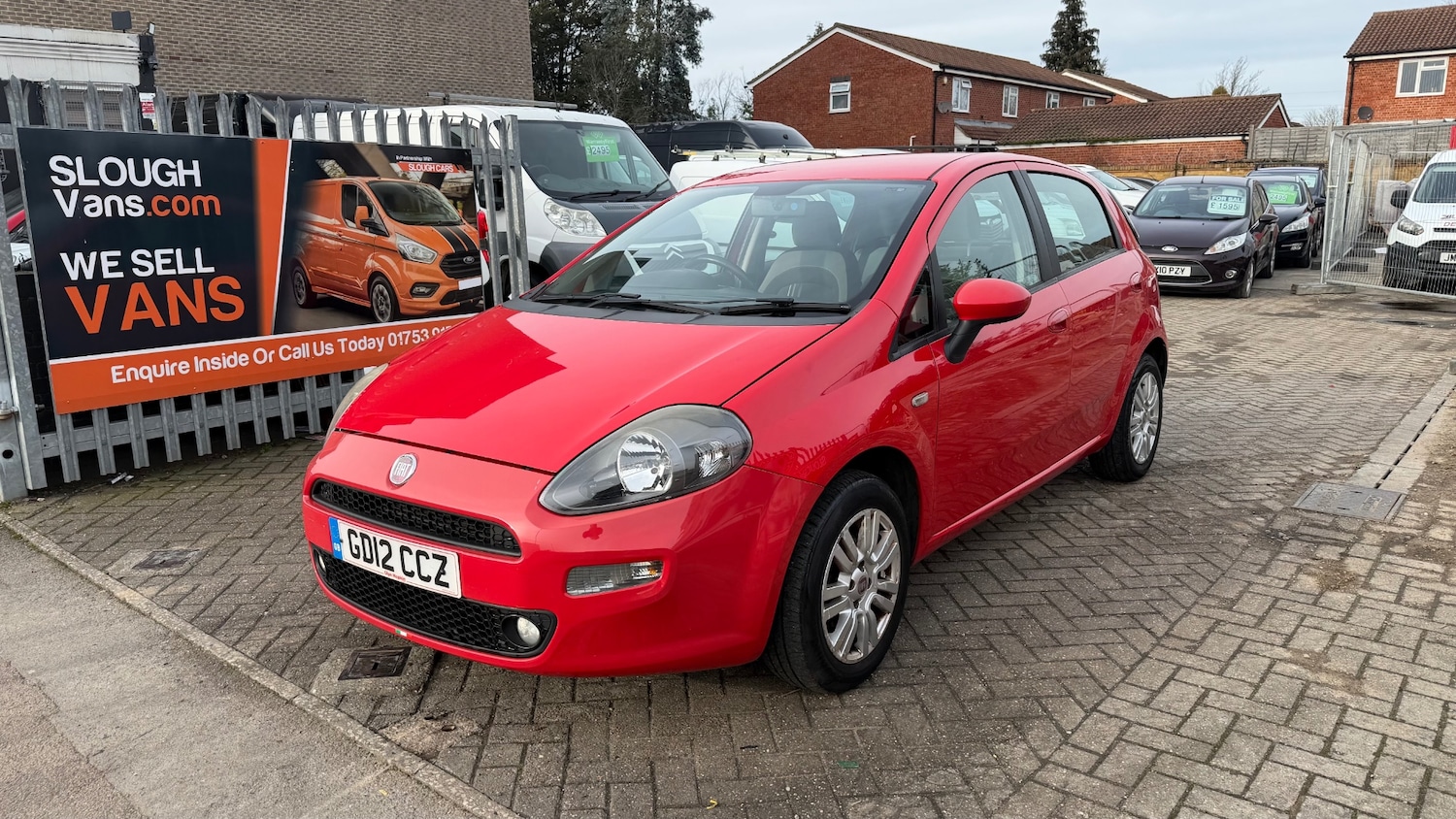 Used Fiat Punto 2012 for sale - 77584812: Photo 2