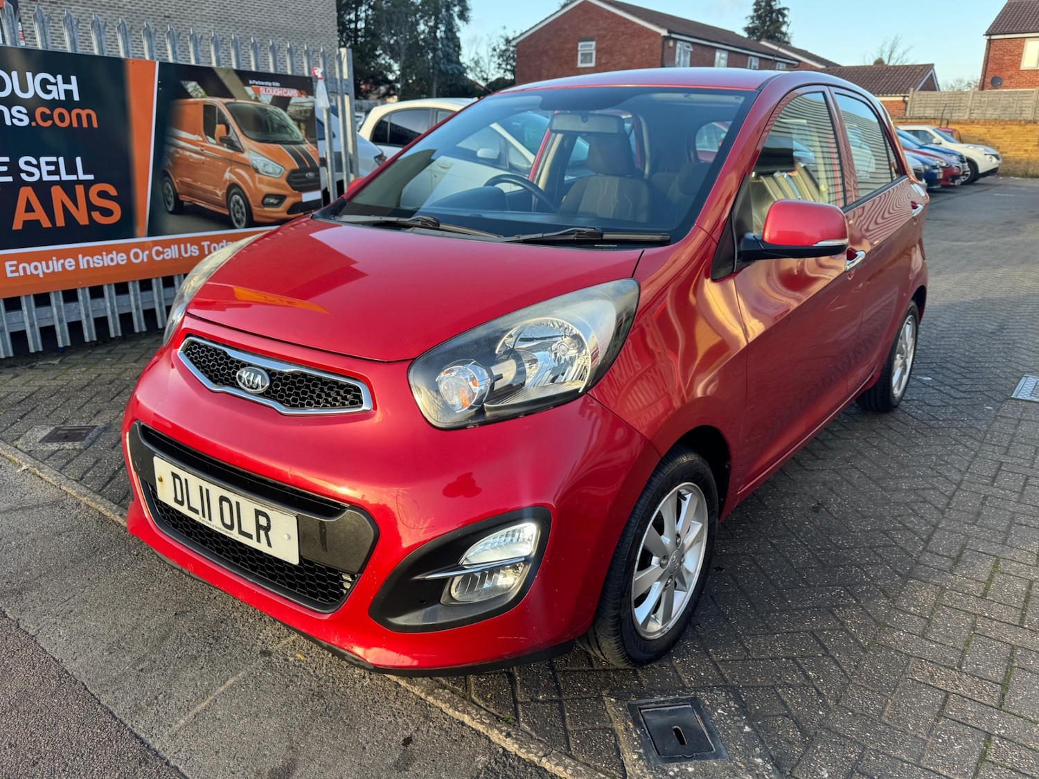 Used Kia Picanto 2011 for sale - 76611308: Photo 2