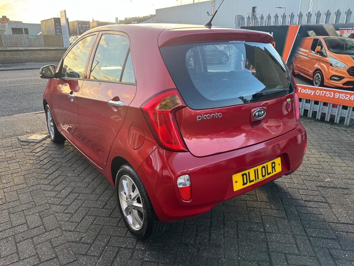 Used Kia Picanto 2011 for sale - 76611308: Photo 3