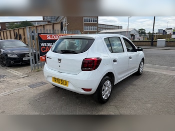 Used Dacia Sandero 2020 for sale - 78770440: Photo