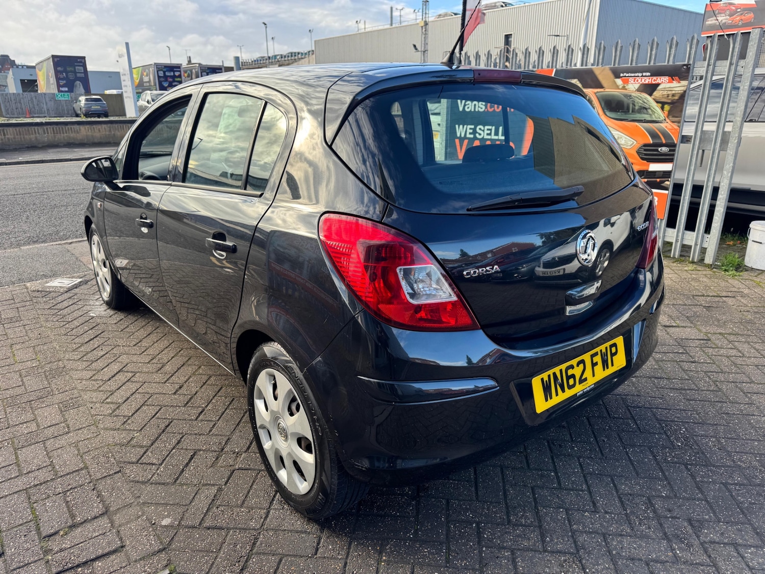 Used Vauxhall Corsa 2012 for sale - 76461632: Photo 3