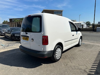 Used Volkswagen Caddy 2017 for sale - 79102026: Photo